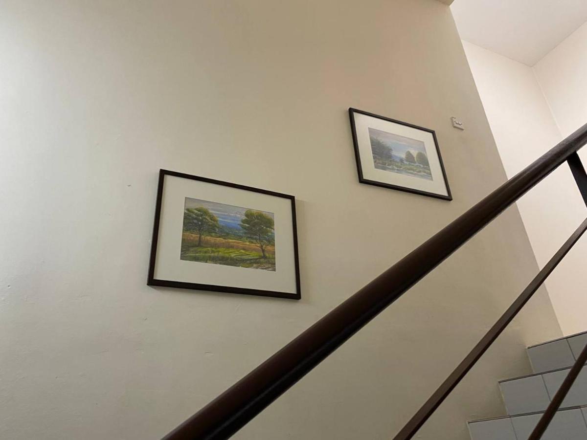 Spacious Cozy Lakeville Homestay 4 Bedrooms All With Aircond 세리 이스칸다르 외부 사진